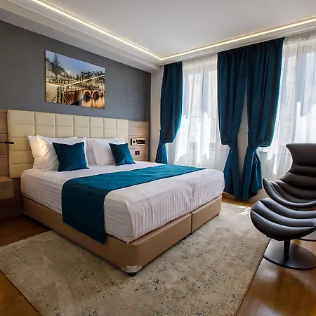 Casa Hrisicos 4*
